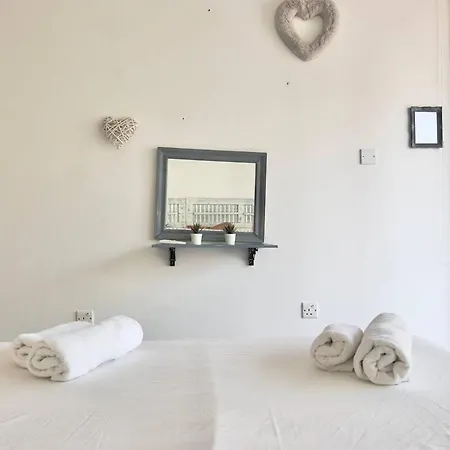 Irma's 2 Bedroom Ayianapa Ayía Nápa